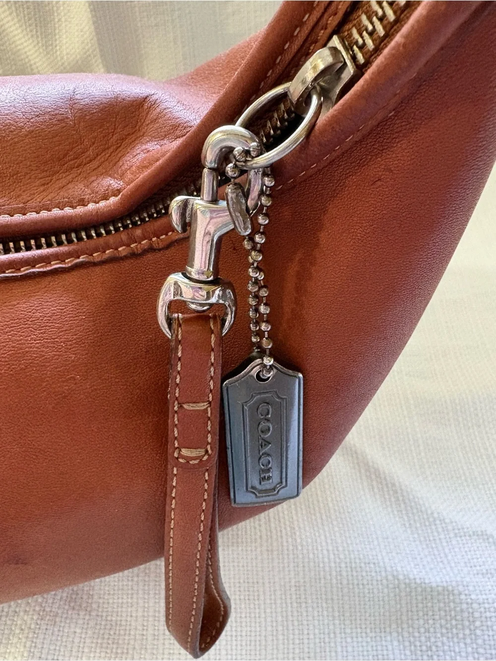 Vintage Coach 9227 British Tan Glove Tanned Leather Large Hobo Shoulder Bag Y2K